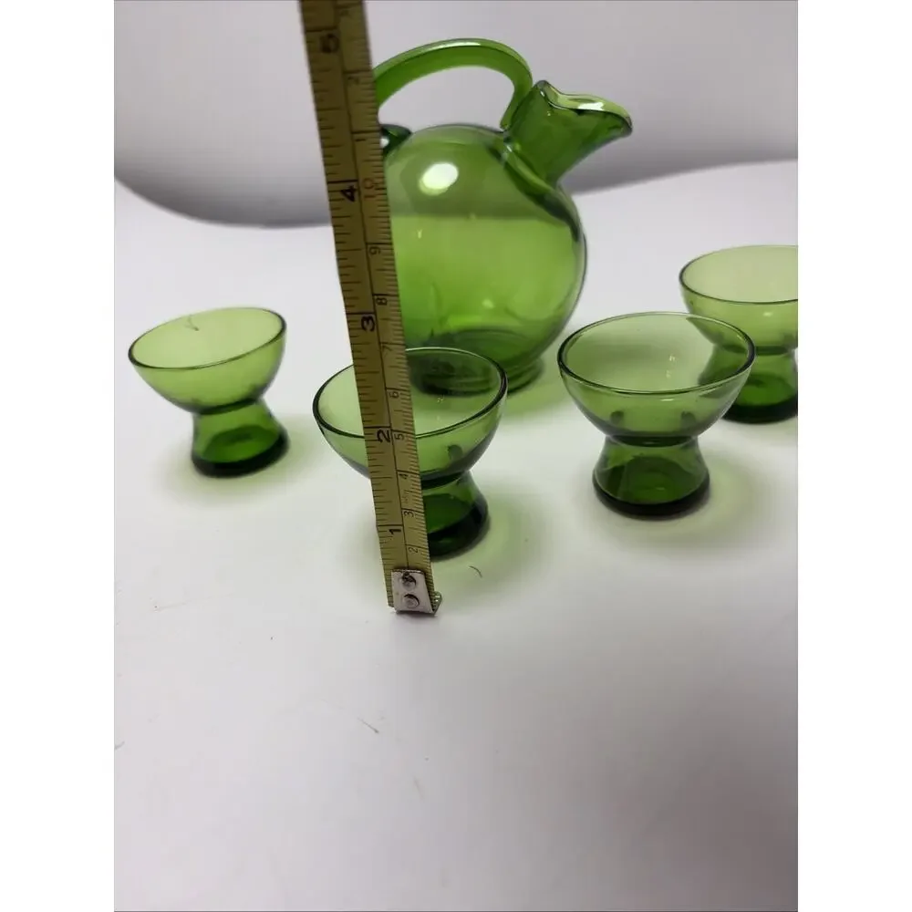 RARE Cambridge Green Small 5”Decanter & 4 Flat 1 OZ Cordials SUPERB!